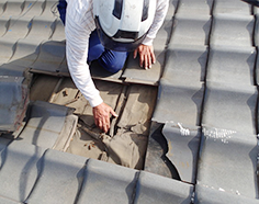 雨漏りは突然に。　福岡県　福岡市の外壁塗装・屋根塗装専門店　スターペイント　20180920