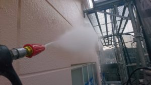 福岡県　福岡市　東区　外壁塗装　屋根塗装　塗装専門店　スターペイント　外壁高圧洗浄