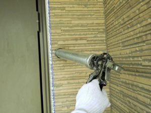 福岡　塗装工事　シーリング打ち換え　サッシ廻り　縦目地　横目地　帯上