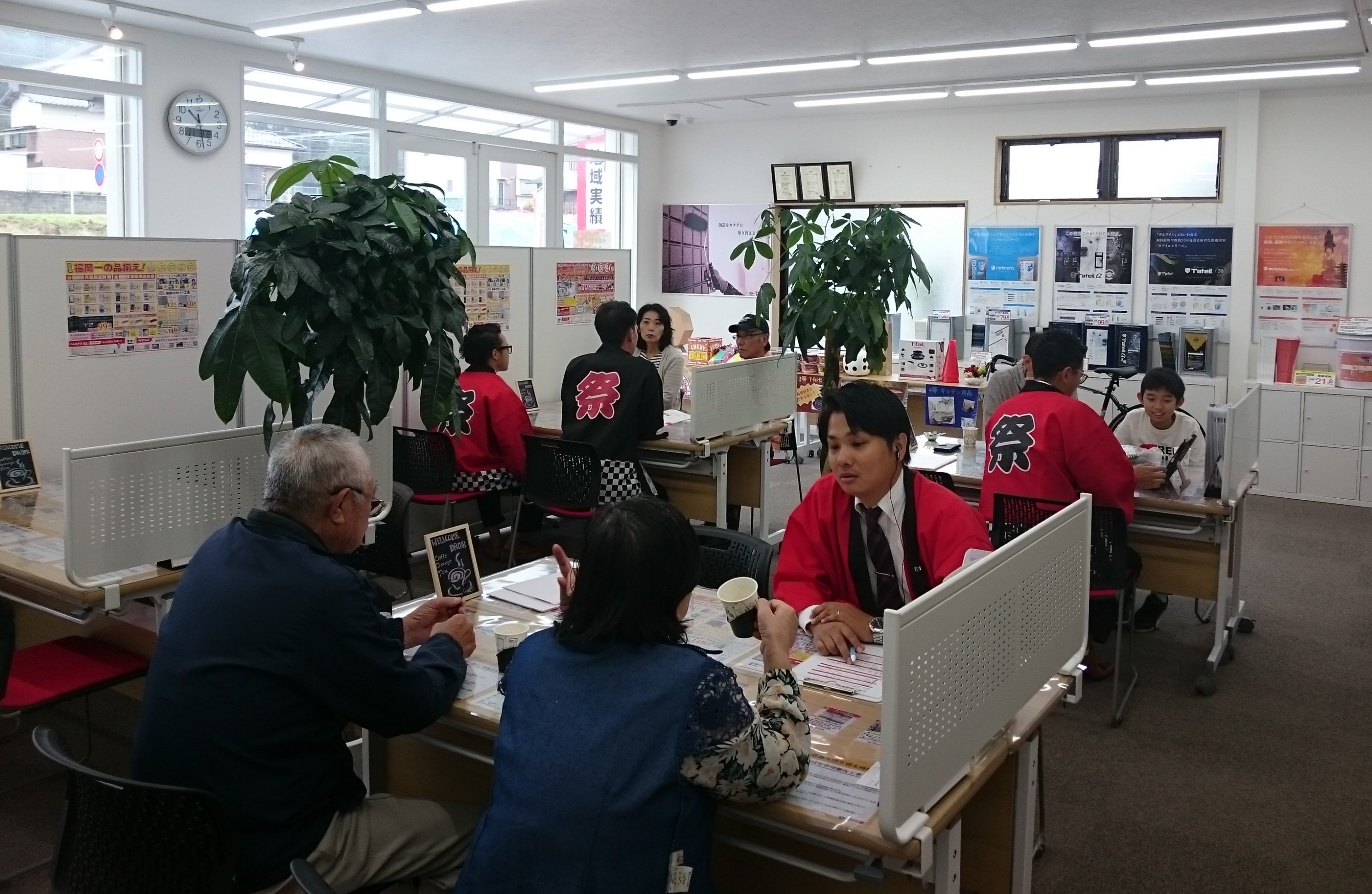 感謝感謝の『オープン１年祭!!』 in スターペイント 　福岡　外壁塗装　屋根塗装　防水工事　専門店　20191103