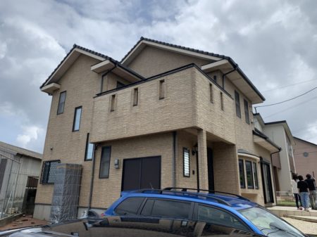 福岡県　福岡市　外壁塗装　屋根塗装　雨漏り　防水工事　塗装専門店　スターペイント