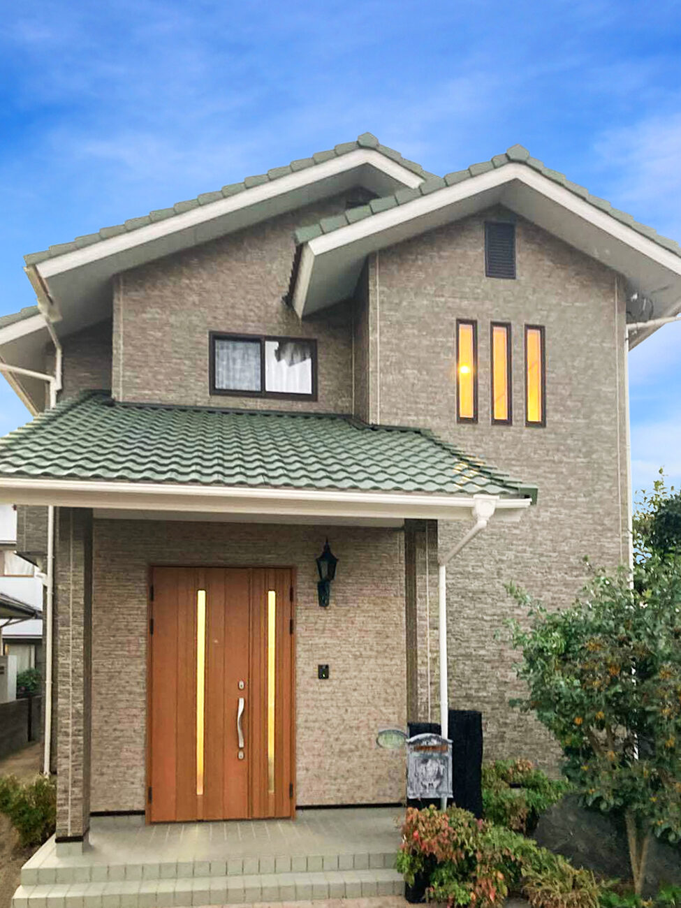 伊予市　R.H様邸　外壁塗装　2021/10/25