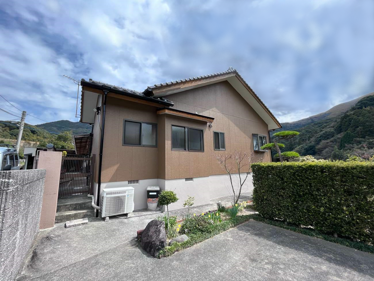 北九州市　匿名様邸　外壁塗装工事　屋根塗装工事　20220408