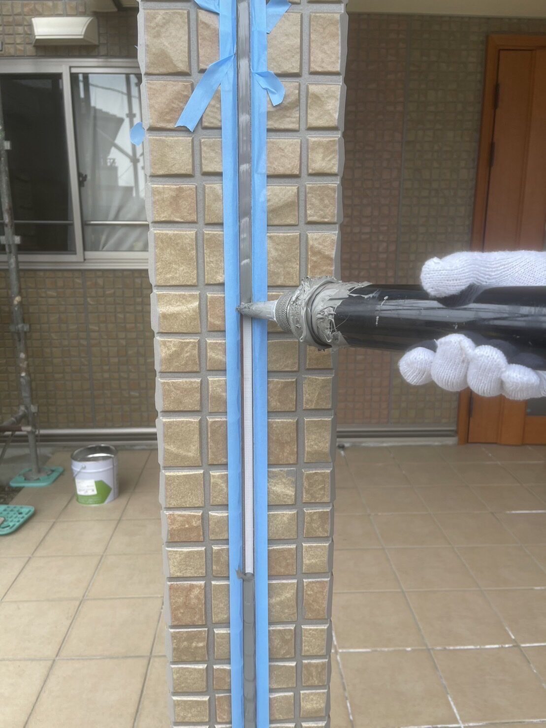 シーリング打ち替え作業