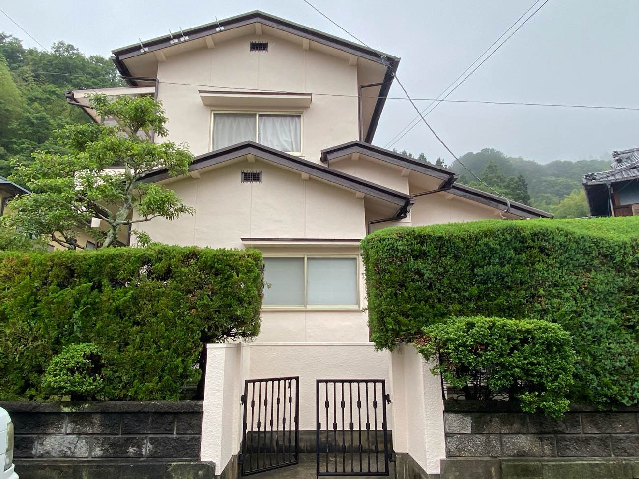 伊予郡砥部町　匿名様邸　外壁塗装・屋根塗装　2023/6/5