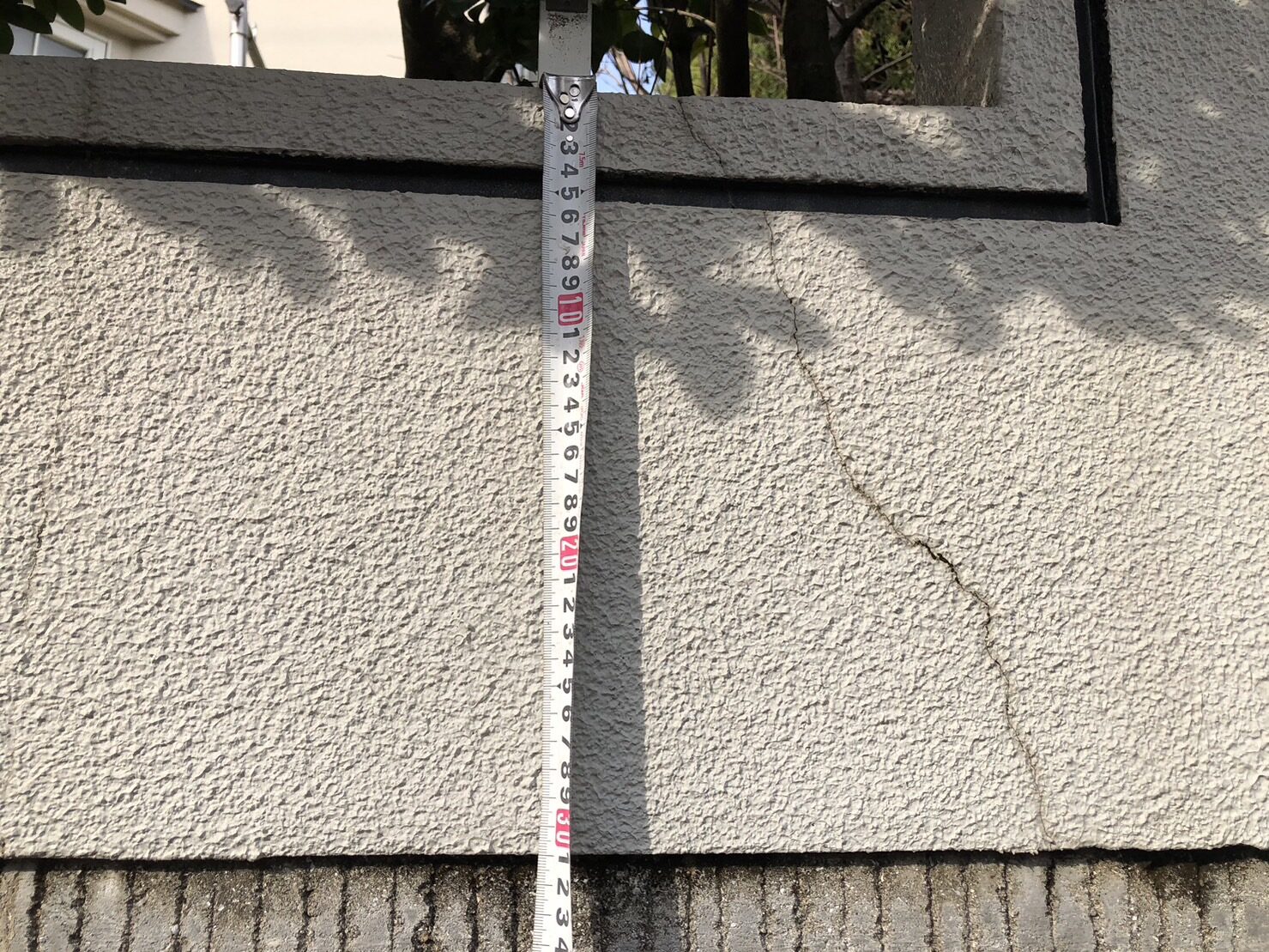 【熊本南SR】クラック(ひび割れ)補修の重要性！