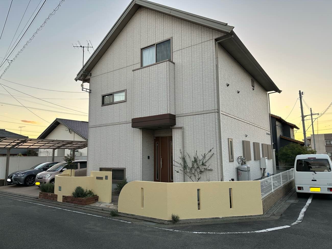 松山市　匿名様邸　外塀塗装　2023/12/25