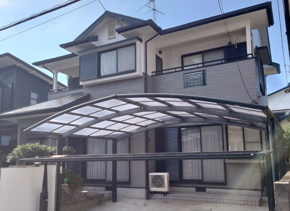 福岡市早良区　匿名様　外壁塗装工事　屋根塗装工事　築30年