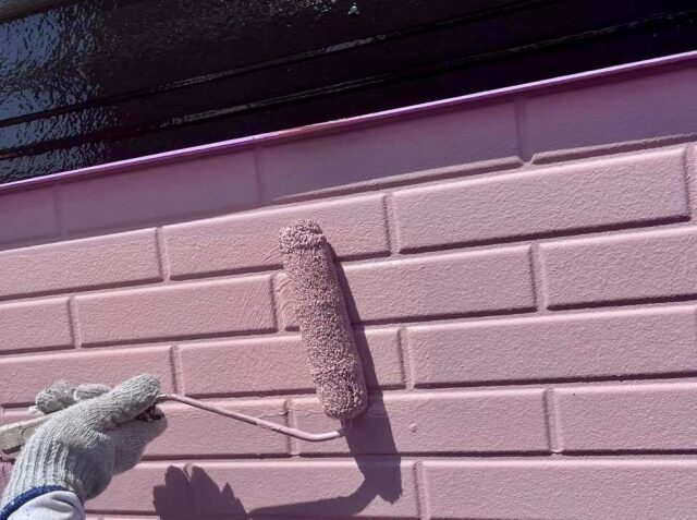 外壁上塗りの重要性！！