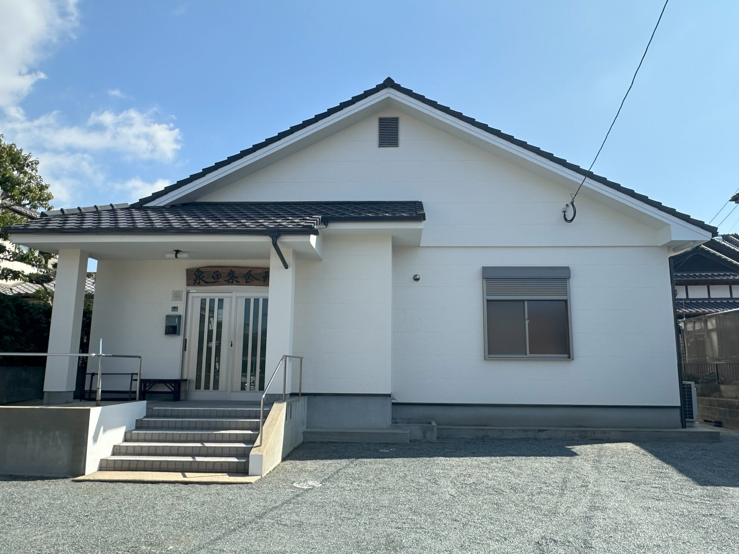 福岡市西区　町内会集会所　外壁塗装工事　築12年