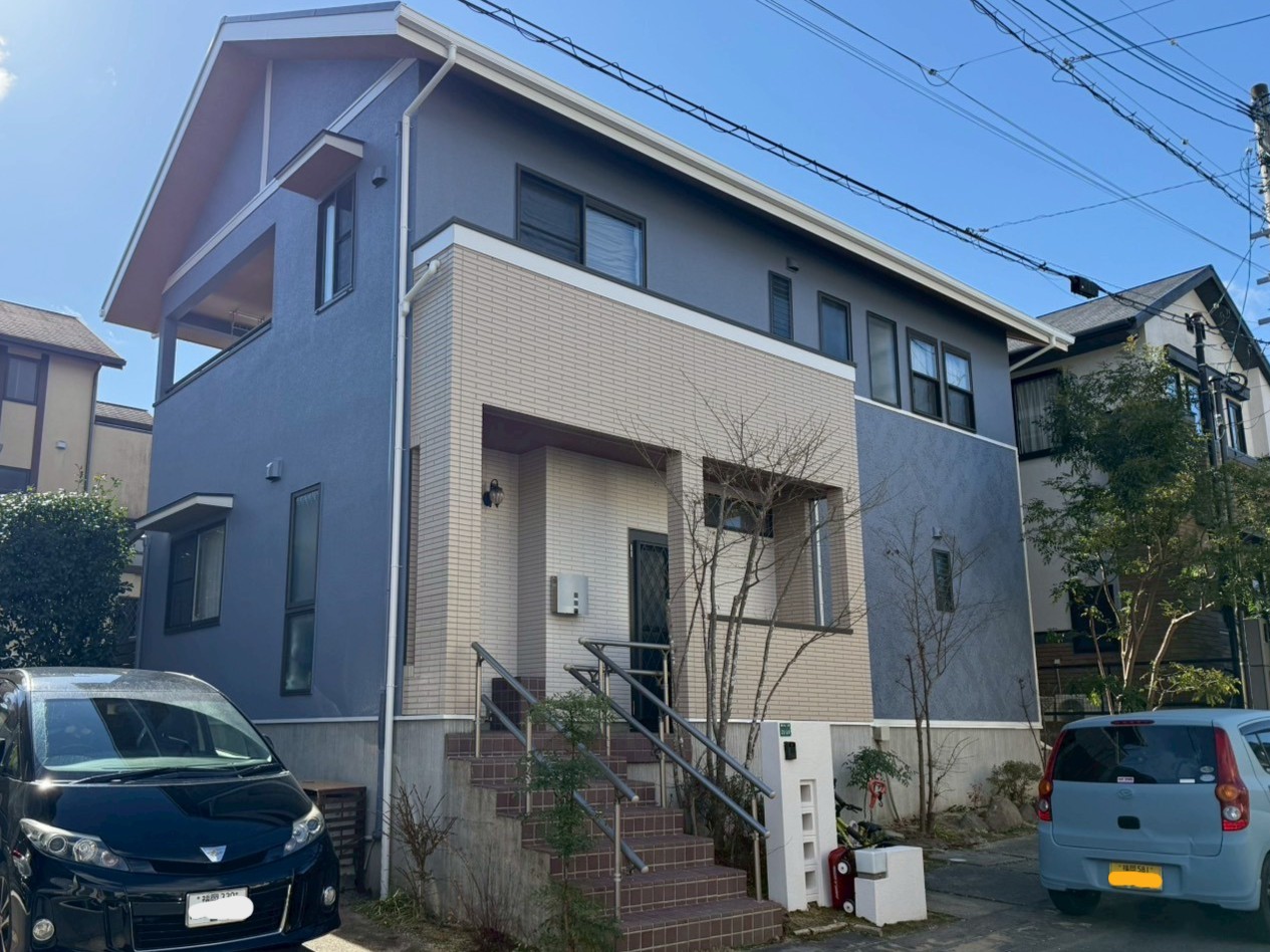 福岡市西区｜外壁塗装 青グレーで落ち着きのある外観にイメージチェンジ
