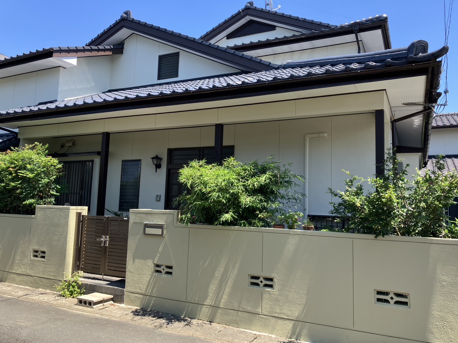 【熊本市東区】遮熱塗料で快適な住まいへ｜外壁・屋根塗装施工事例